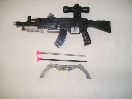 nv-plastova%20zbran1